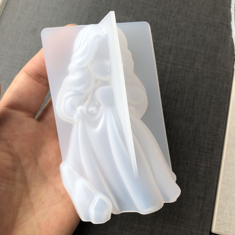 3D Cute Princess Silicone Cand - огляд і ціна Candle Making Accessories