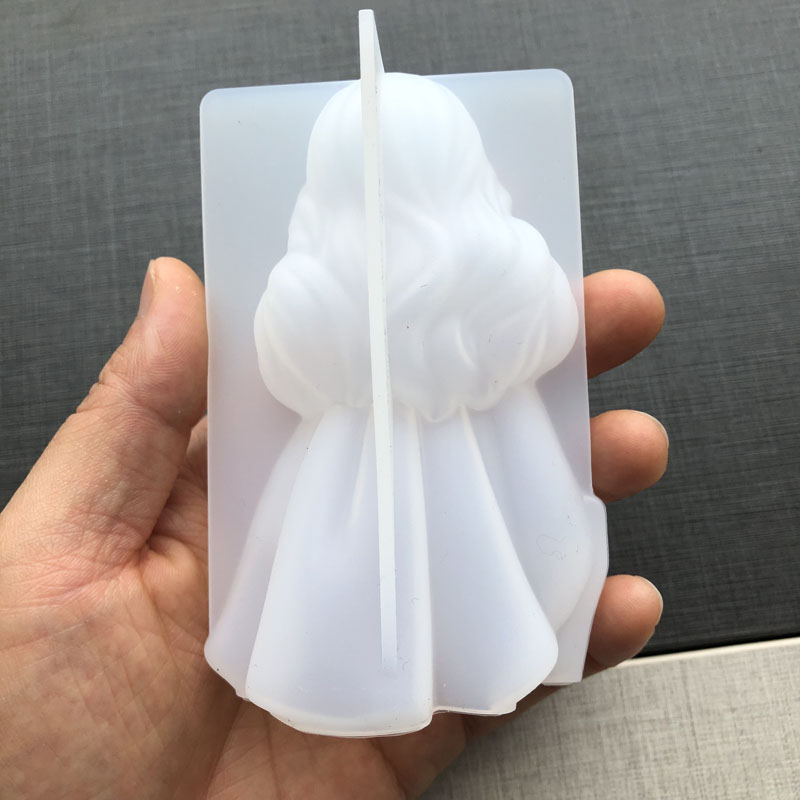 3D Cute Princess Silicone Cand - огляд і ціна Candle Making Accessories